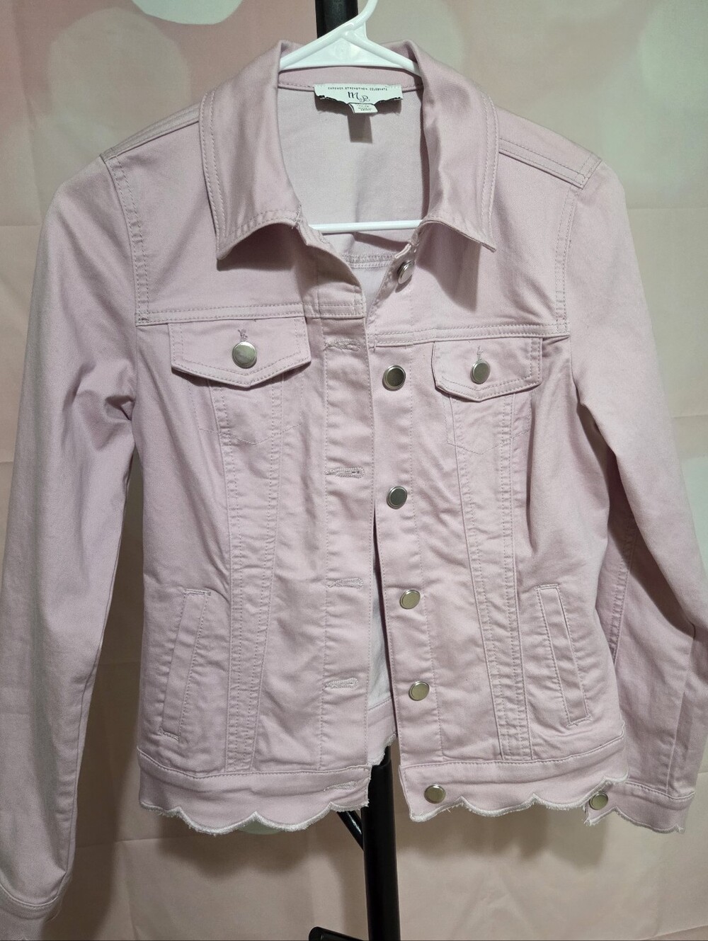 Light Pink Scallop Hem Denim Jacket - Women XSMALL